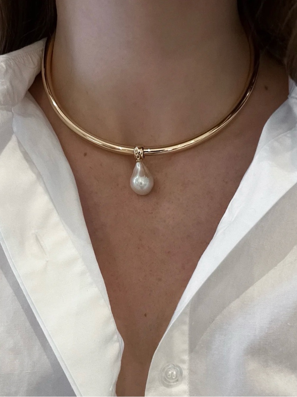 Gold Choker Necklace with Pearl Drop